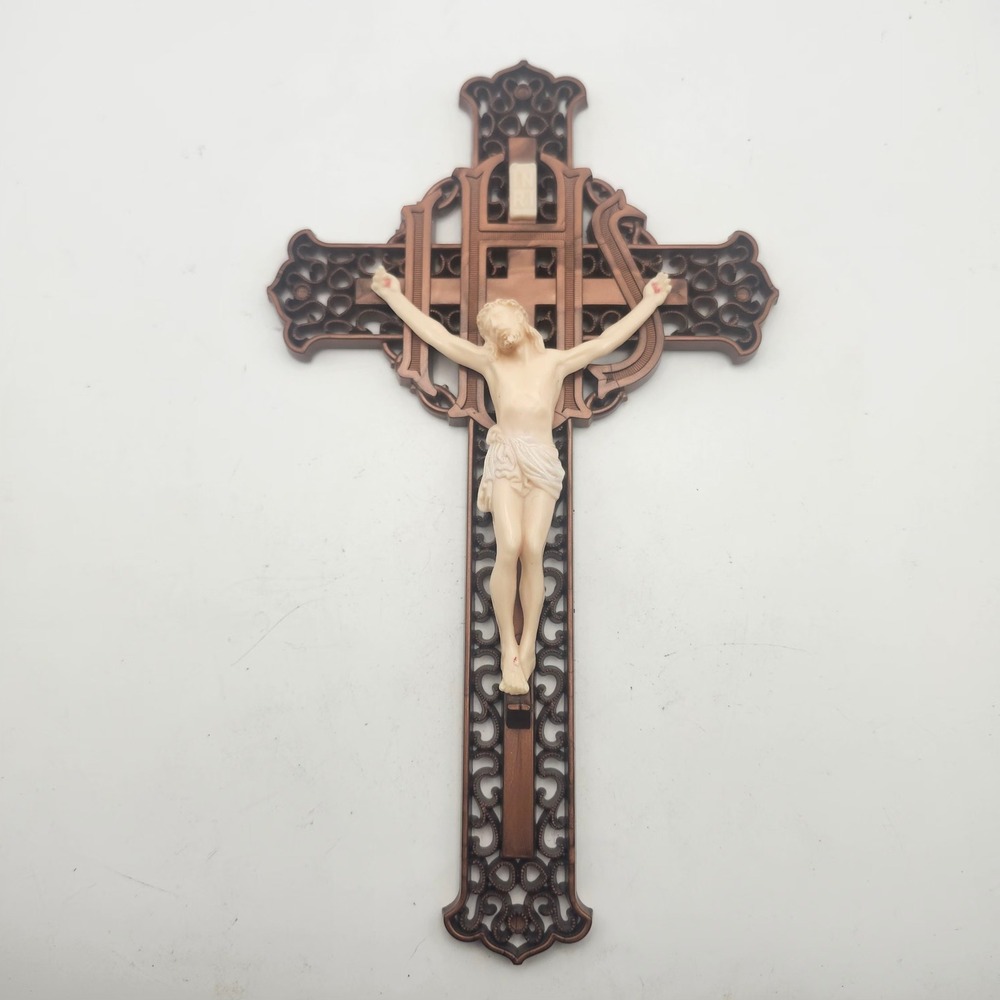 Vintage Consolidated Molded Products Crucifix Filigree Catholic Wall Cross Jesus